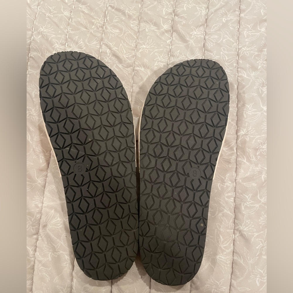 Universal Thread sandals - Picture 6 of 6